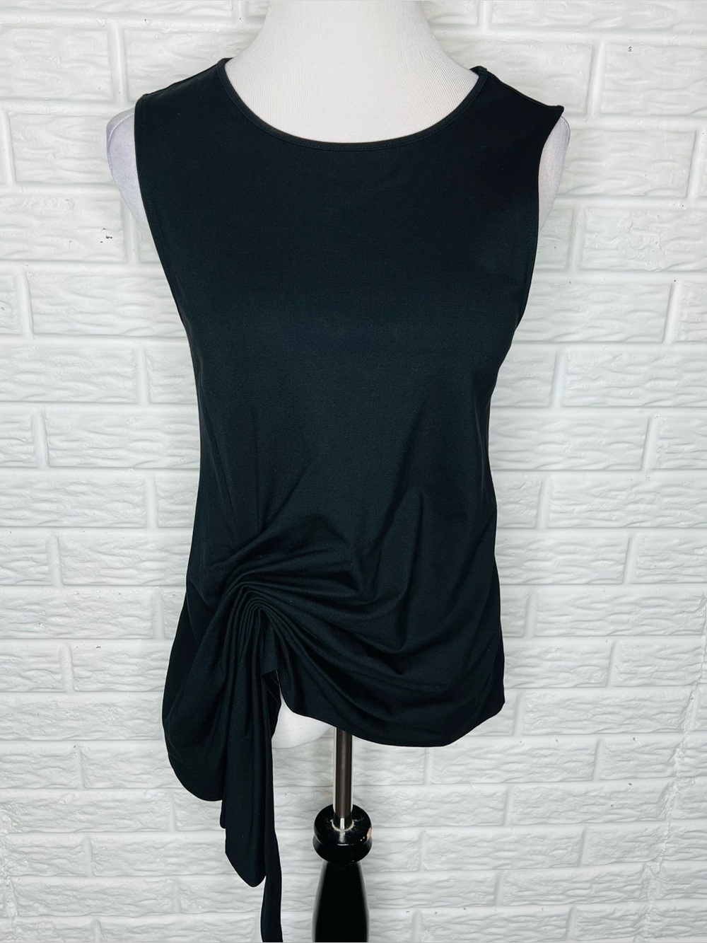 EXPRESS NWT Black Front Drape Sleeveless Tank Top Size M